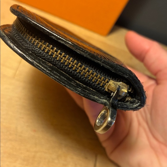 Louis Vuitton Black Epi Demi Lune Coin Pouch! - Picture 3 of 10